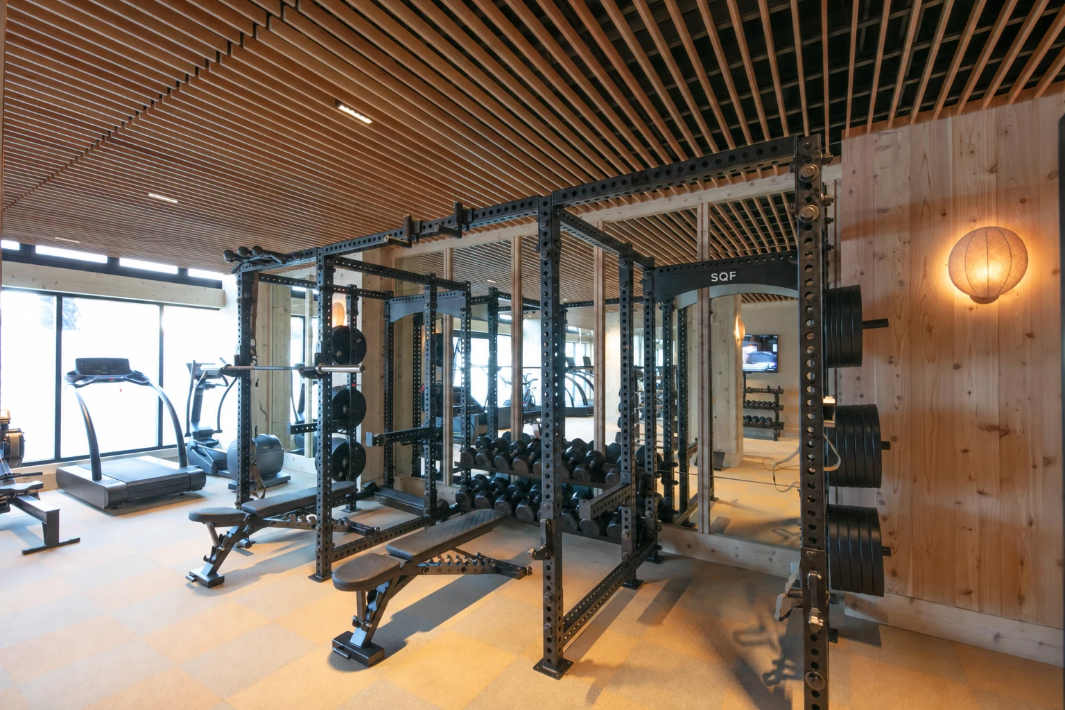 Strength and cardio zoning in the hotel gym